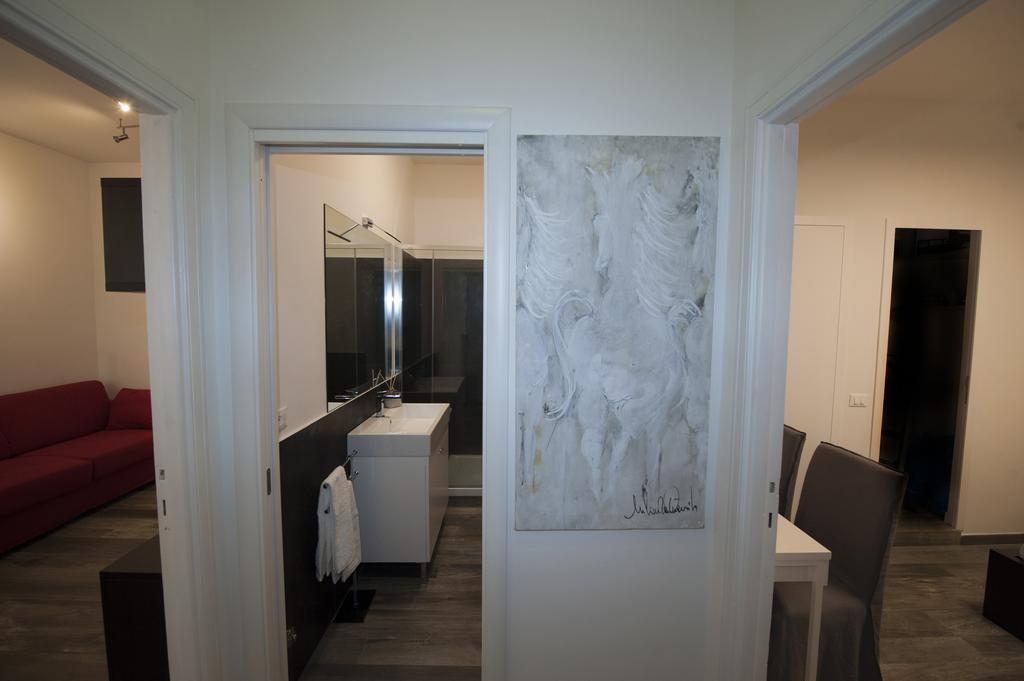 Porta Latina Suite - Private Apartment Rome'S Center Exterior photo